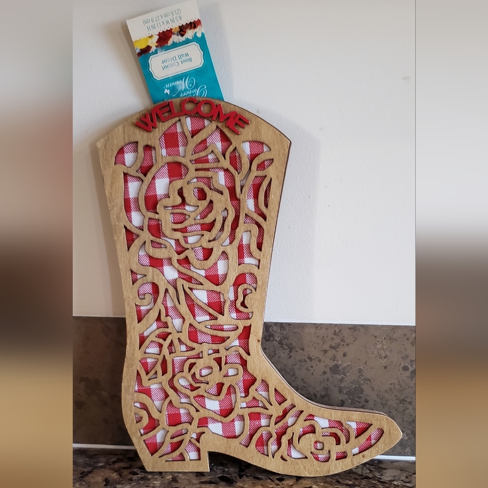 The Pioneer Woman Welcome Boot Sign